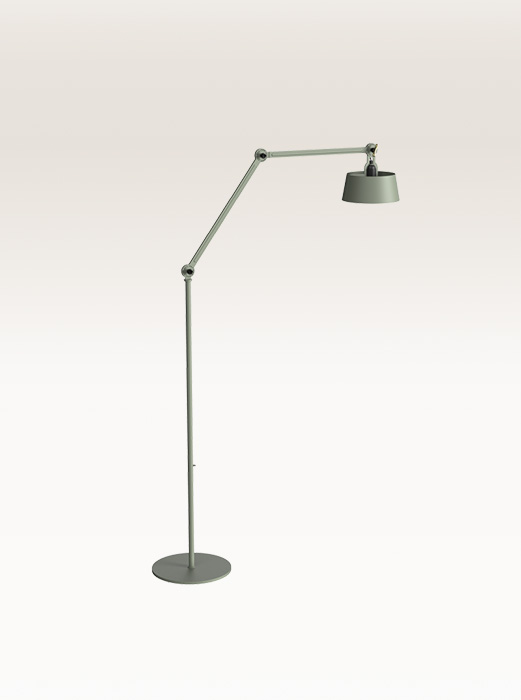 BOLT 2arm floor long upperfit