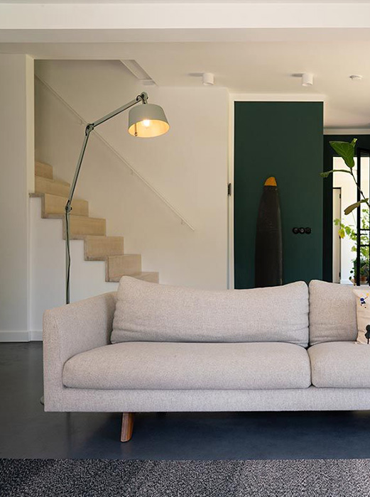 BOLT 2arm floor long upperfit